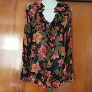 Chico’s long sleeved floral print Blouse